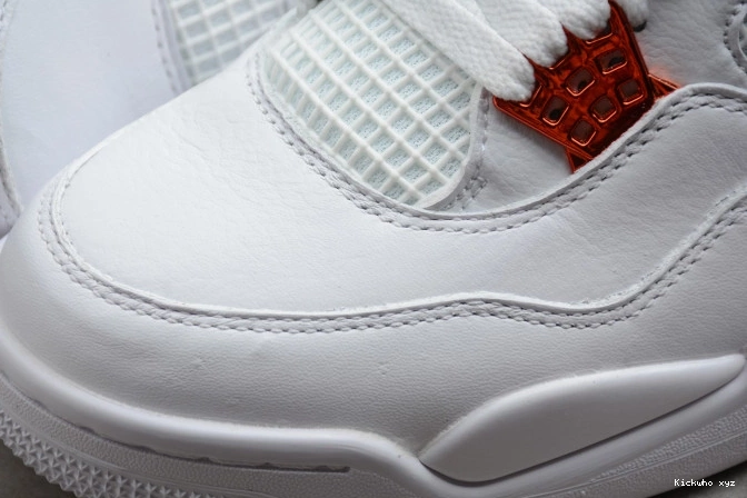 4 Jordan Air Team OrangeCT8527-118 0725